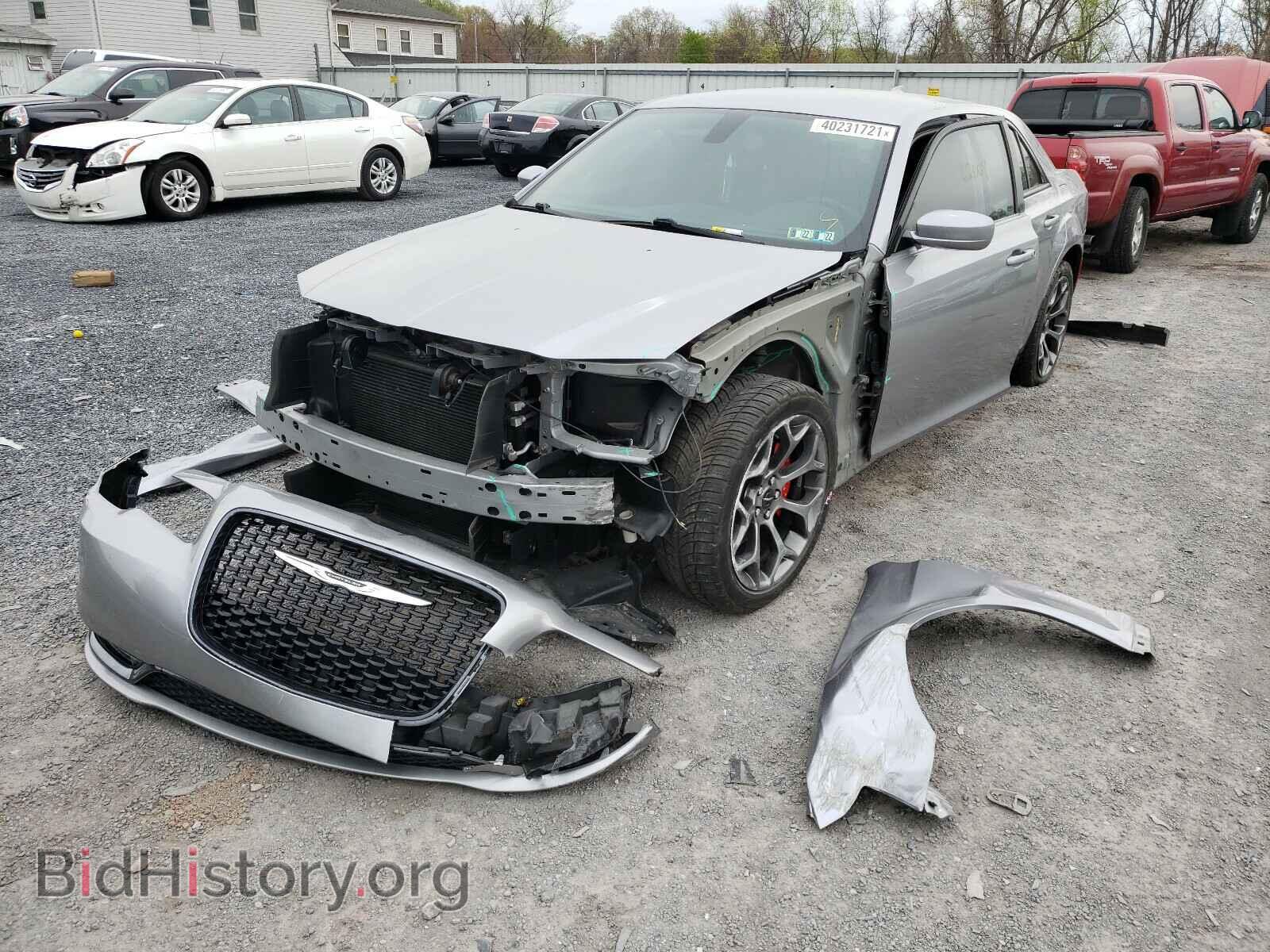 2017 CHRYSLER 300 - VIN: 2C3CCABG7HH565183 - Фото 2