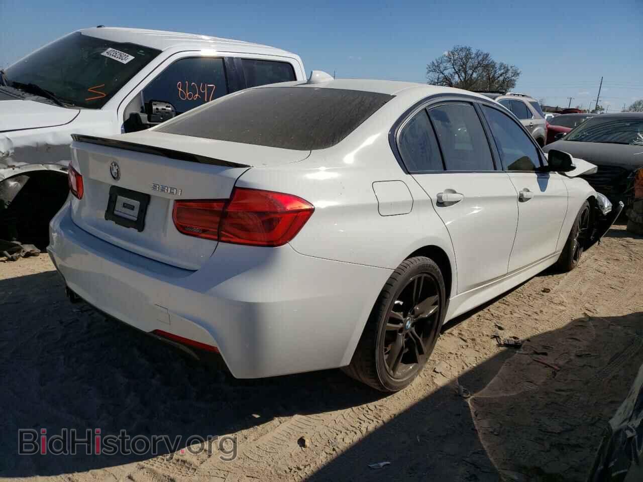 2018 BMW 3 SERIES - VIN: WBA8B9C55JEE82669 - Фото 3