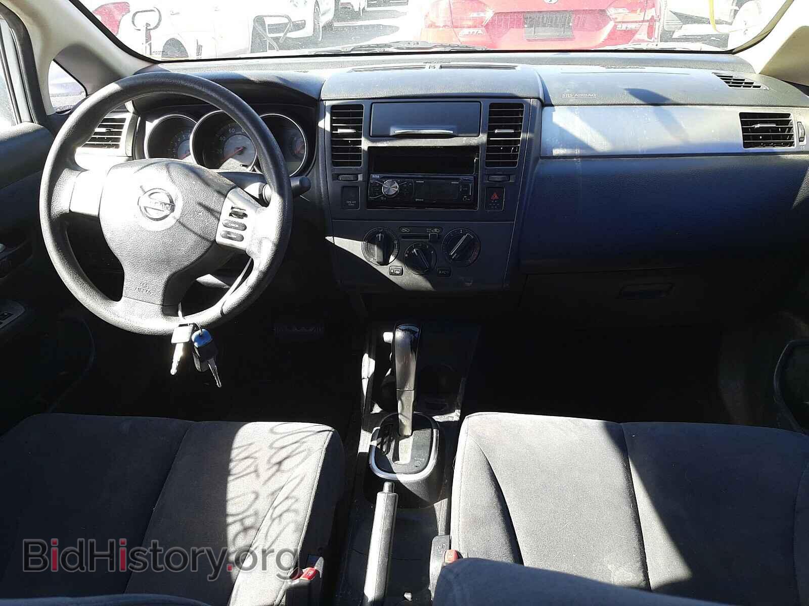 2008 NISSAN VERSA - VIN: 3N1BC11E68L366241 - Фото 9