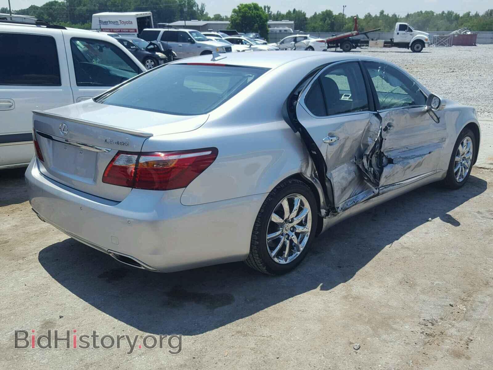 2011 LEXUS LS460 - VIN: JTHBL5EF7B5103124 - Photo 4