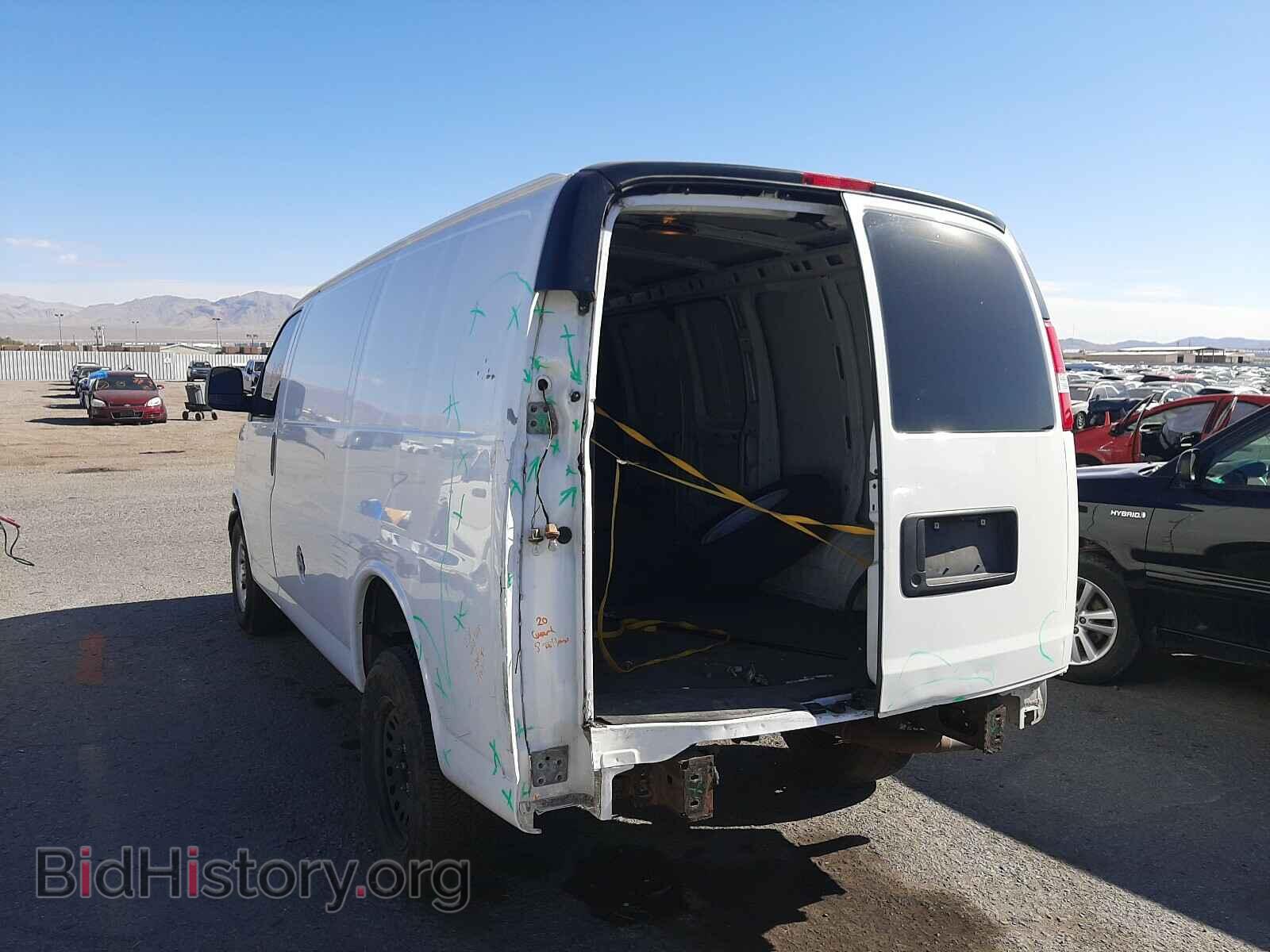 2014 CHEVROLET EXPRESS - VIN: 1GCSGAFX8E1181803 - Фото 3