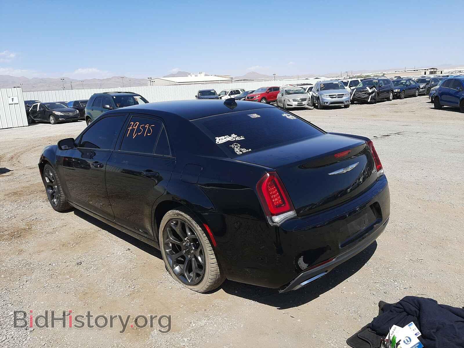 2016 CHRYSLER 300 - VIN: 2C3CCABG0GH229907 - Фото 3