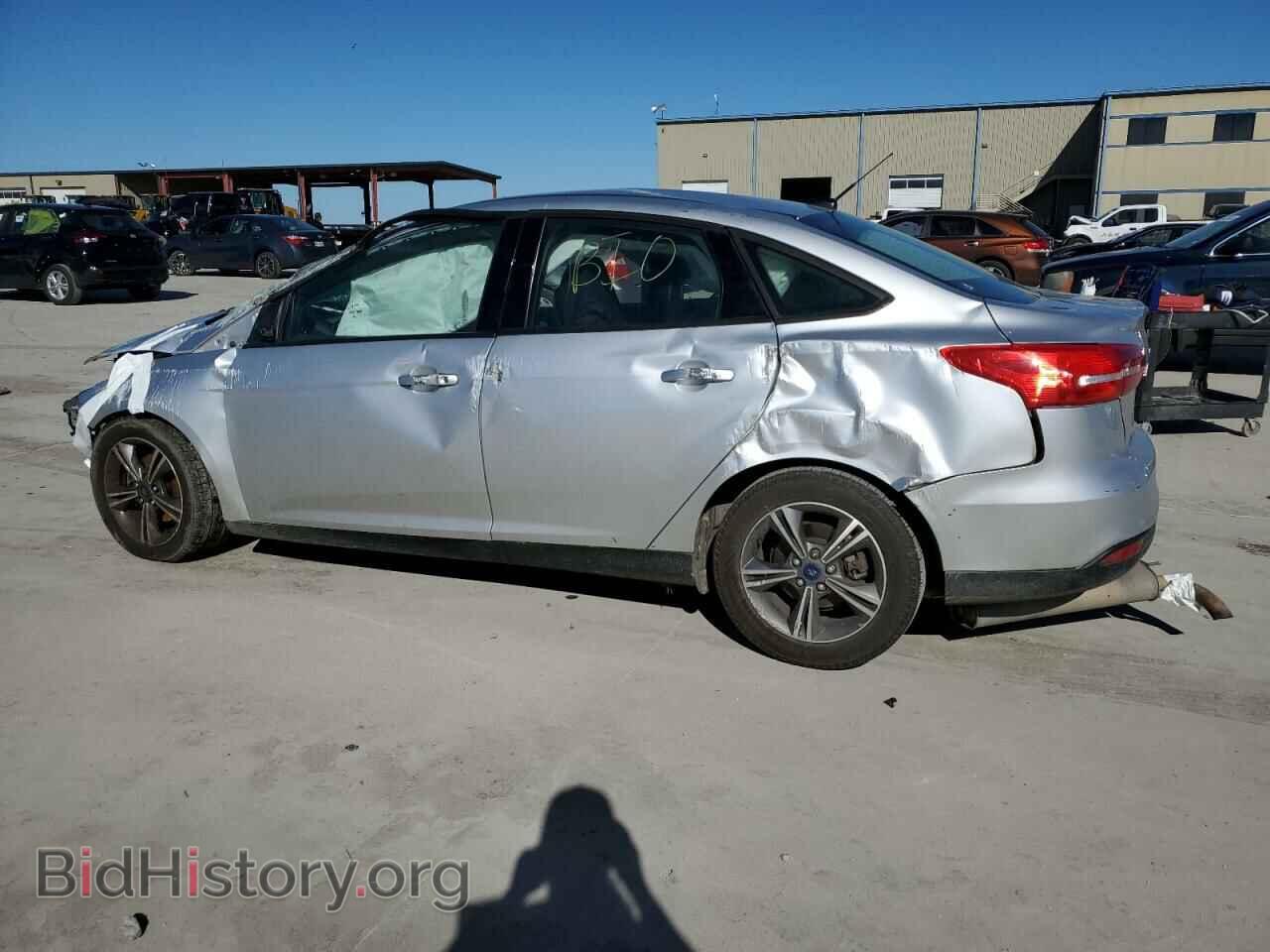 2017 FORD FOCUS - VIN: 1FADP3FE2HL307560 - Photo 2