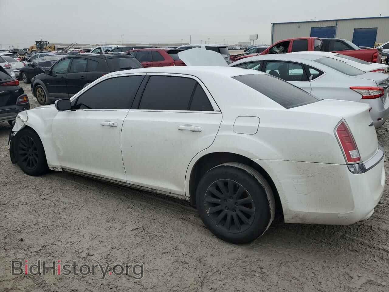2012 CHRYSLER 300 - VIN: 2C3CCAAG4CH192730 - Photo 2