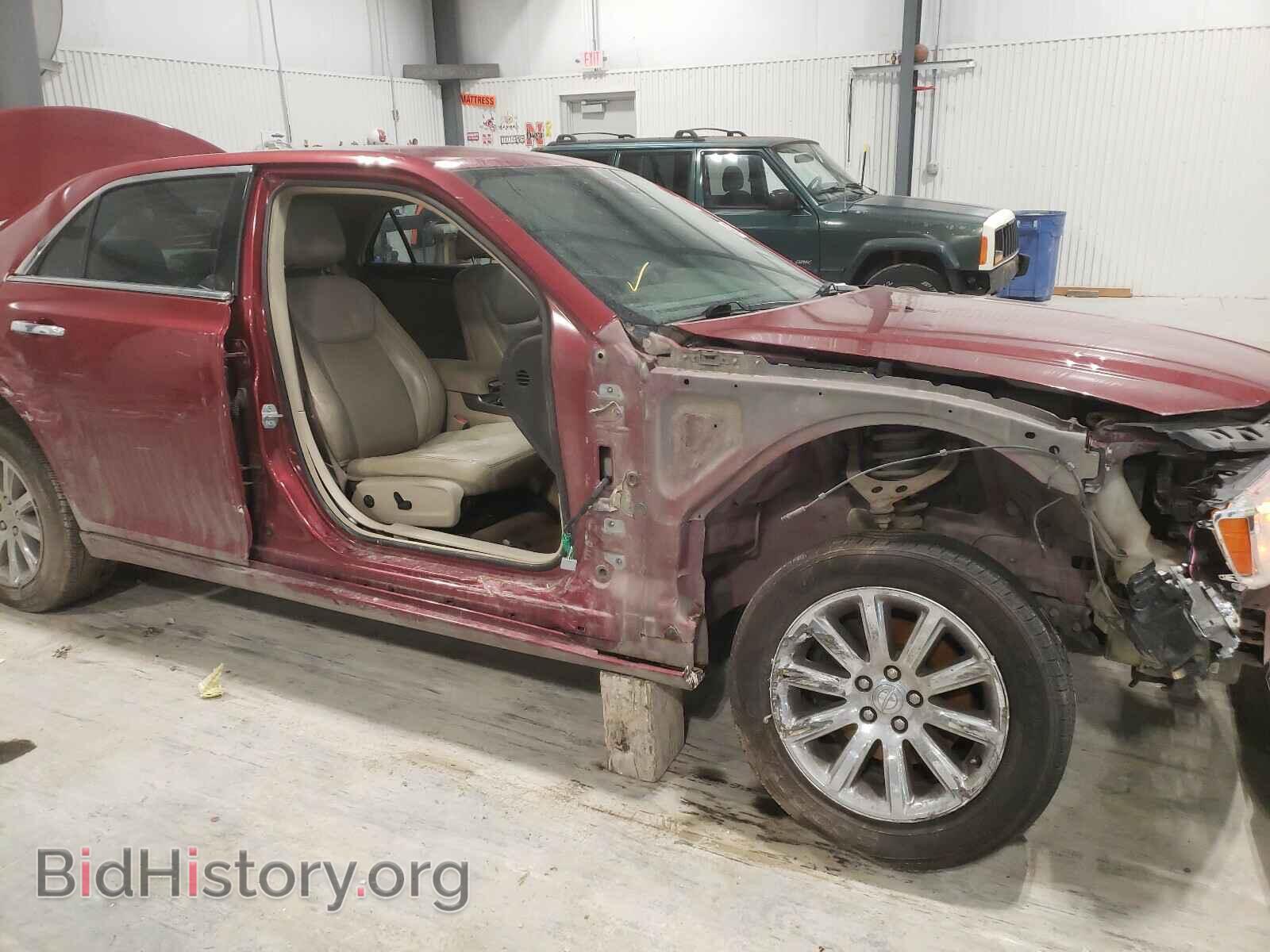 2012 CHRYSLER 300 - VIN: 2C3CCACG7CH264341 - Фото 9