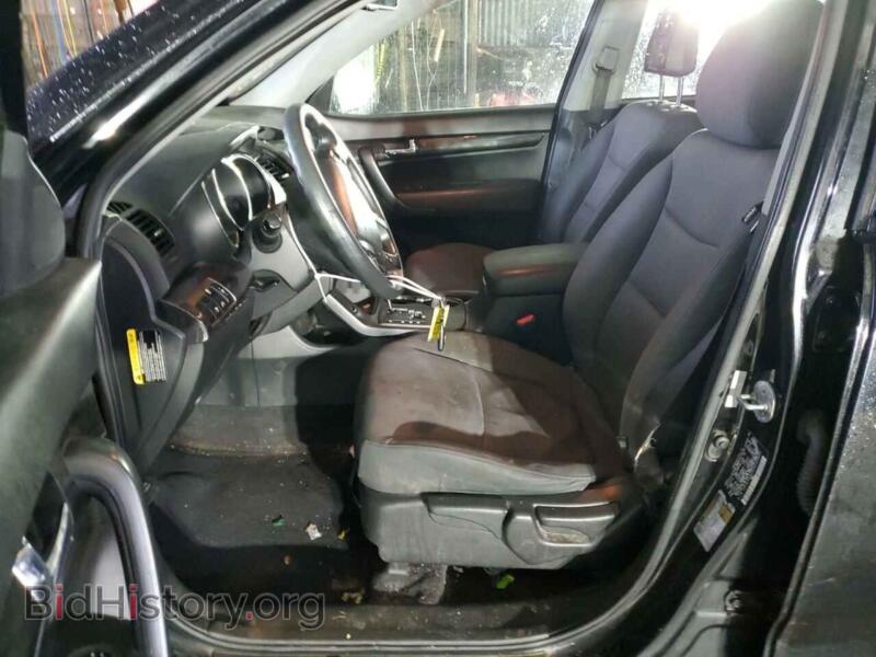 2013 Kia SORENTO (VIN 5XYKT4A29DG385663) — фото 7 из 13