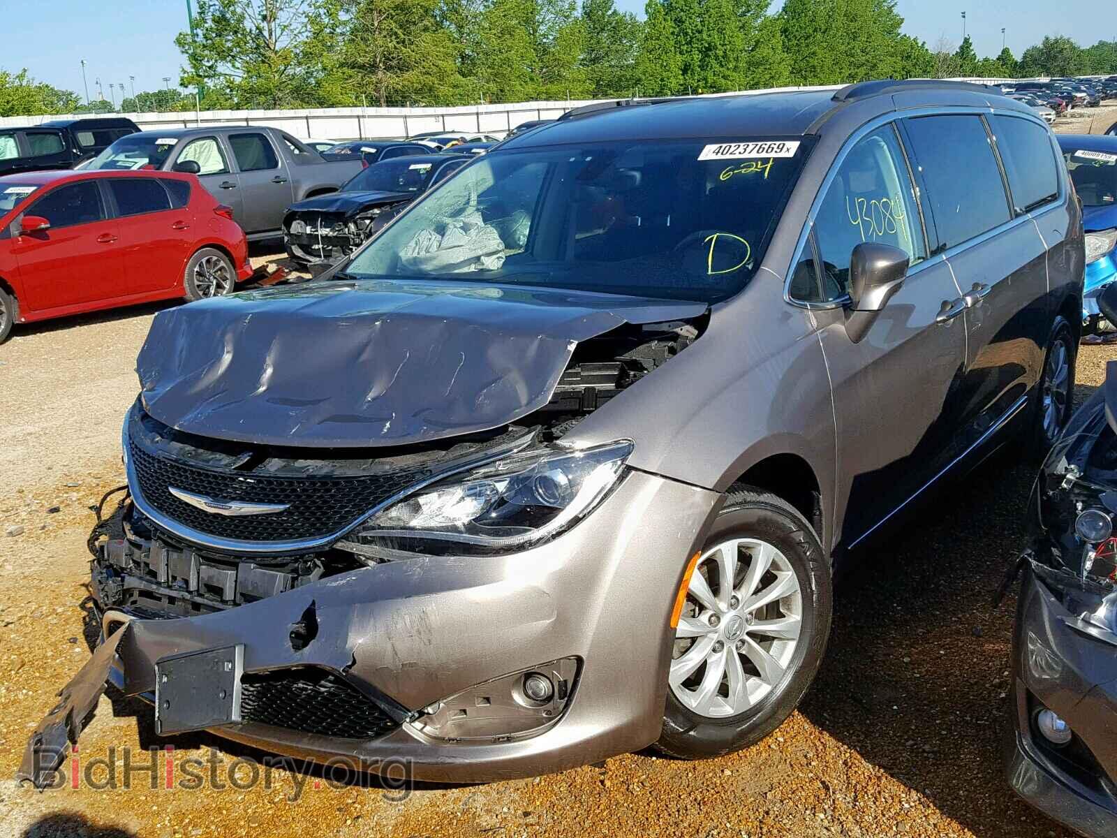 2017 CHRYSLER PACIFICA T - VIN: 2C4RC1BG9HR564505 - Photo 2