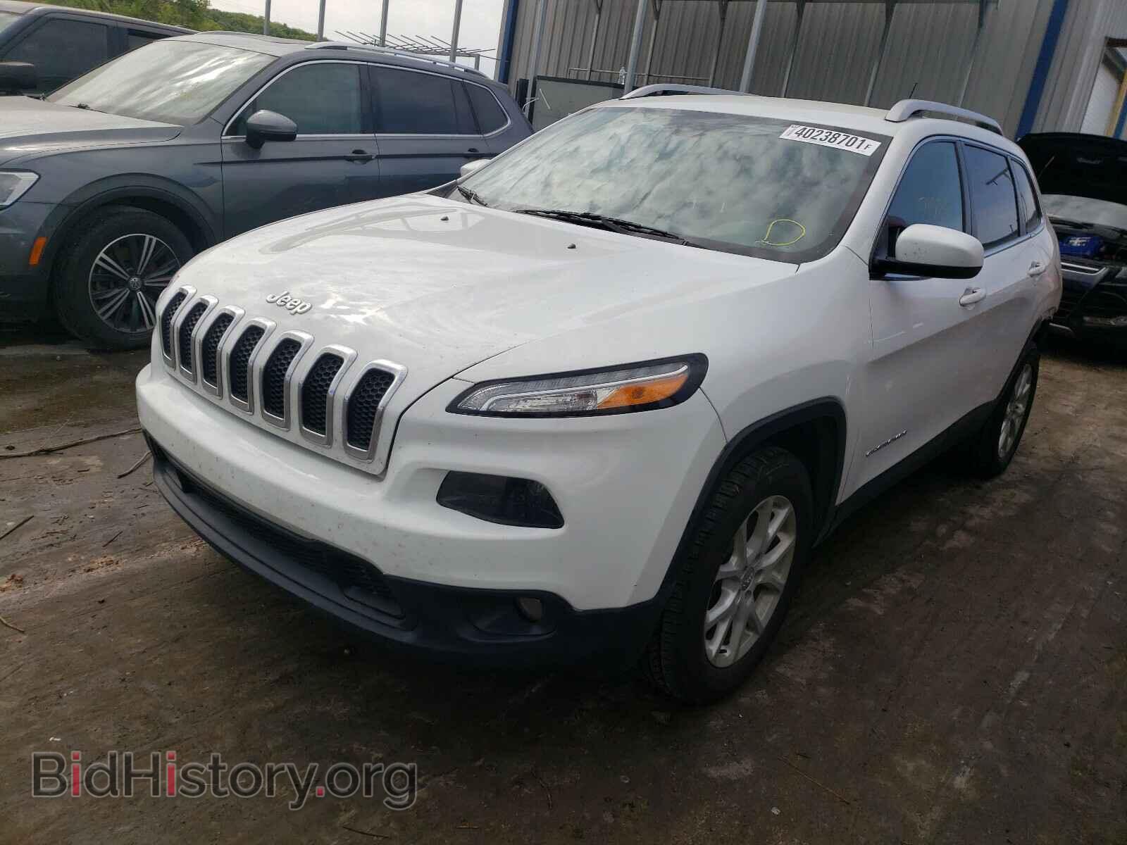 2017 JEEP CHEROKEE - VIN: 1C4PJLCB2HW585232 - Фото 2