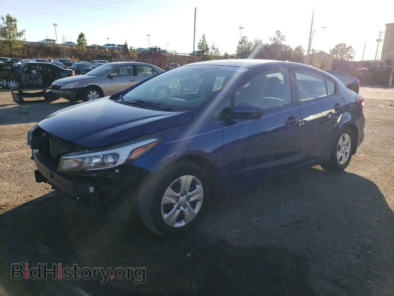 Фотография 3KPFK4A79HE016305 - KIA FORTE 2017