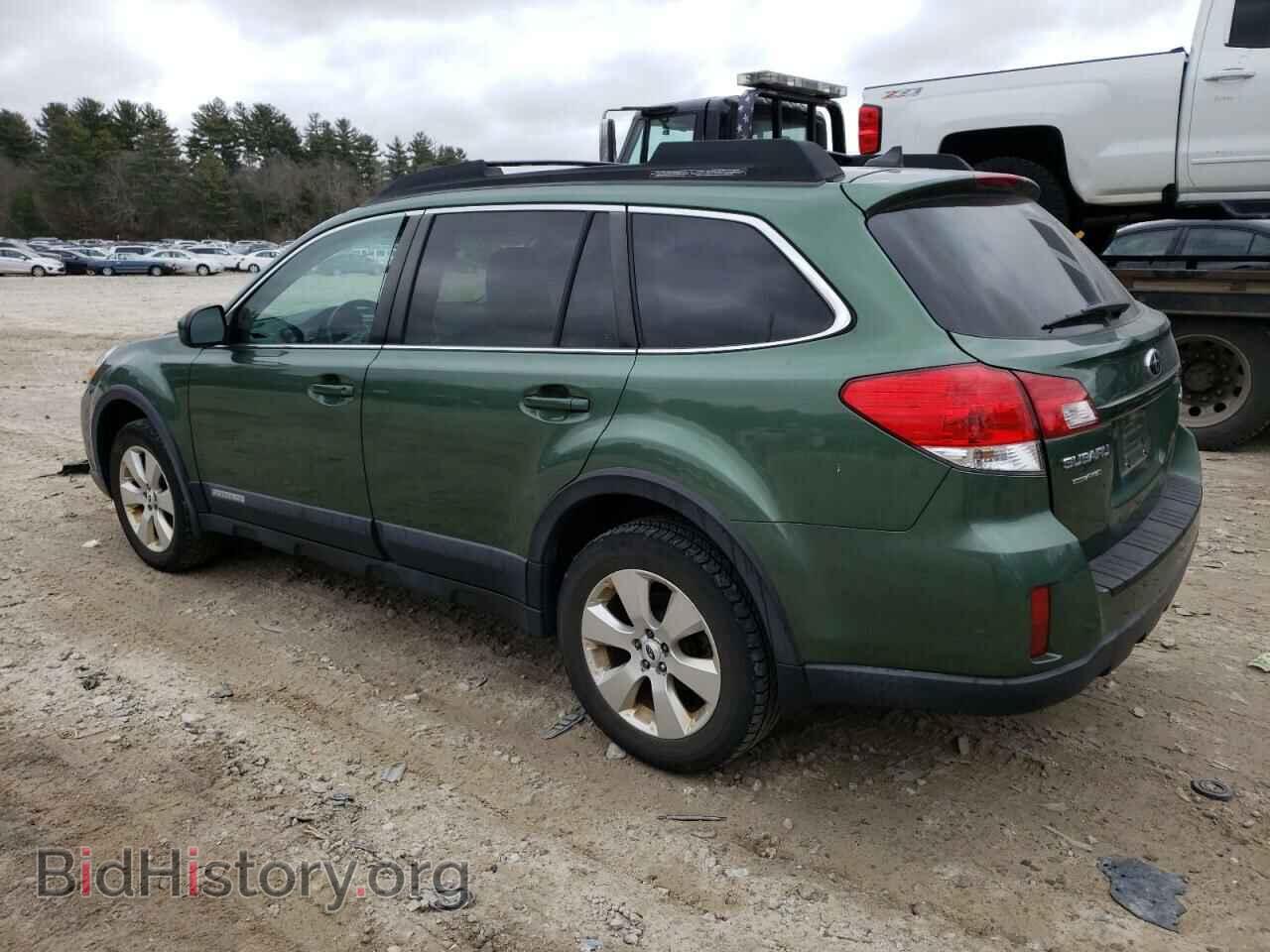 2011 SUBARU OUTBACK - VIN: 4S4BRBKC2B3434919 - Photo 2