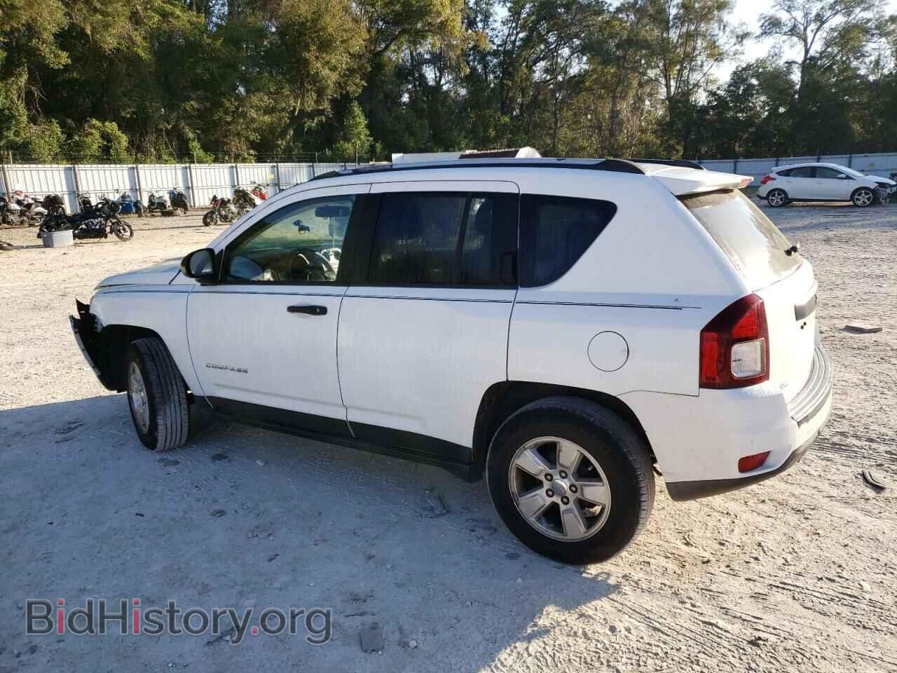 2015 JEEP COMPASS - VIN: 1C4NJCBAXFD418772 - Photo 2