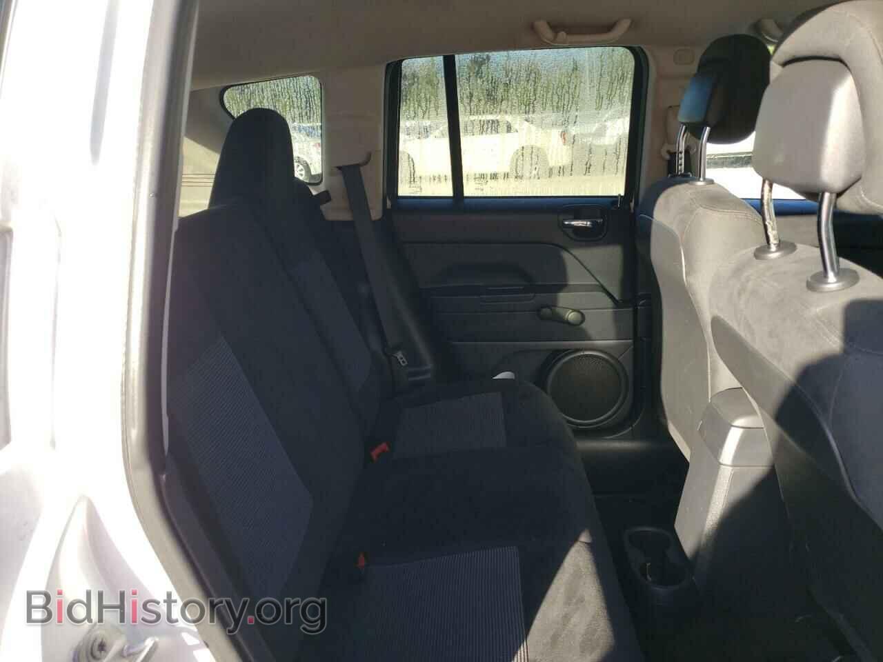 2015 JEEP COMPASS - VIN: 1C4NJCBAXFD418772 - Photo 11