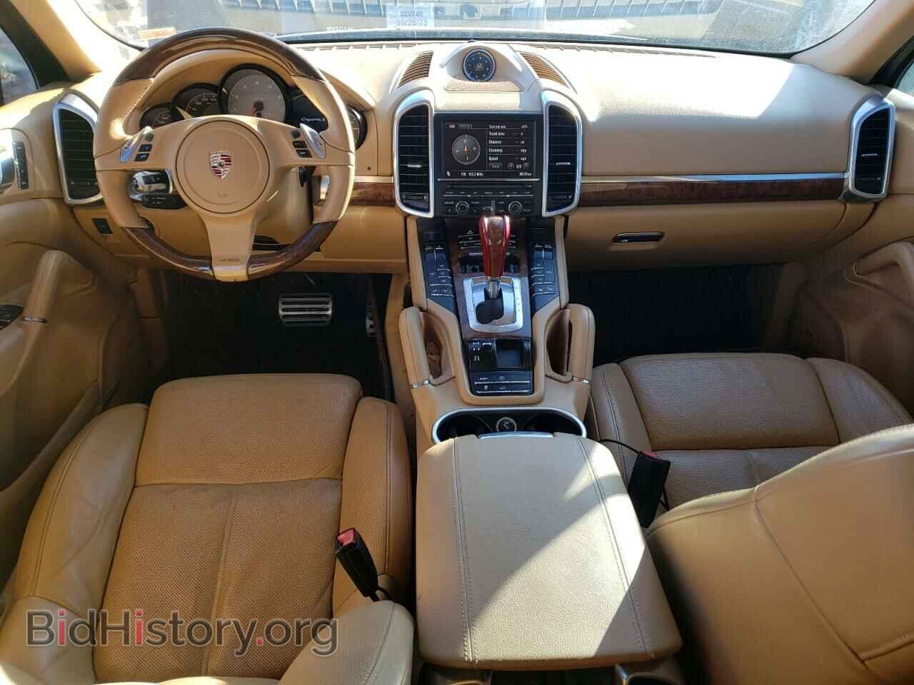 2011 PORSCHE CAYENNE - VIN: WP1AB2A26BLA44238 - Фото 8