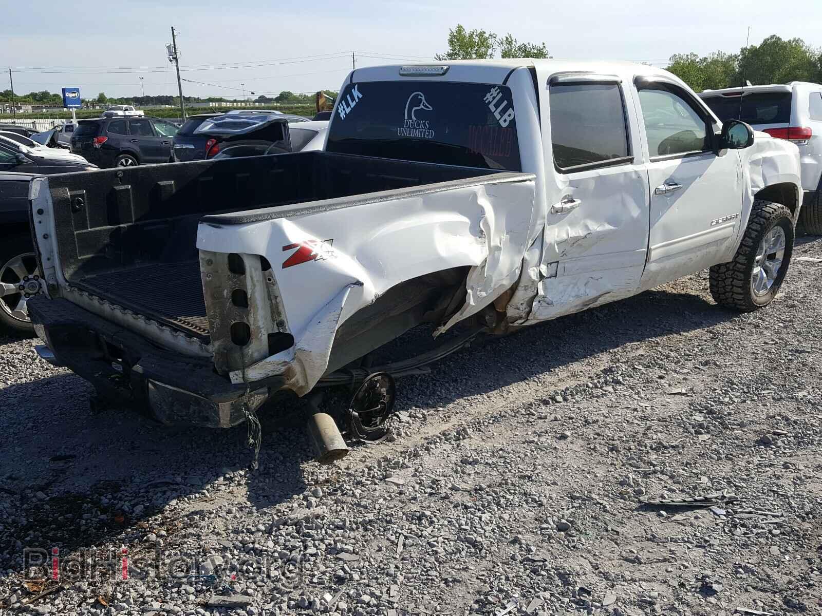 2008 GMC SIERRA - VIN: 2GTEK13M581179236 - Фото 4