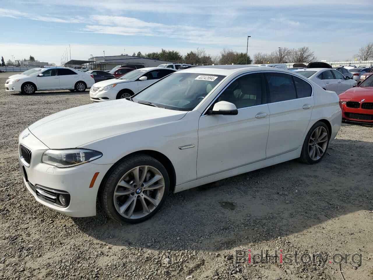 Photo WBA5B1C54FD920399 - BMW 5 SERIES 2015