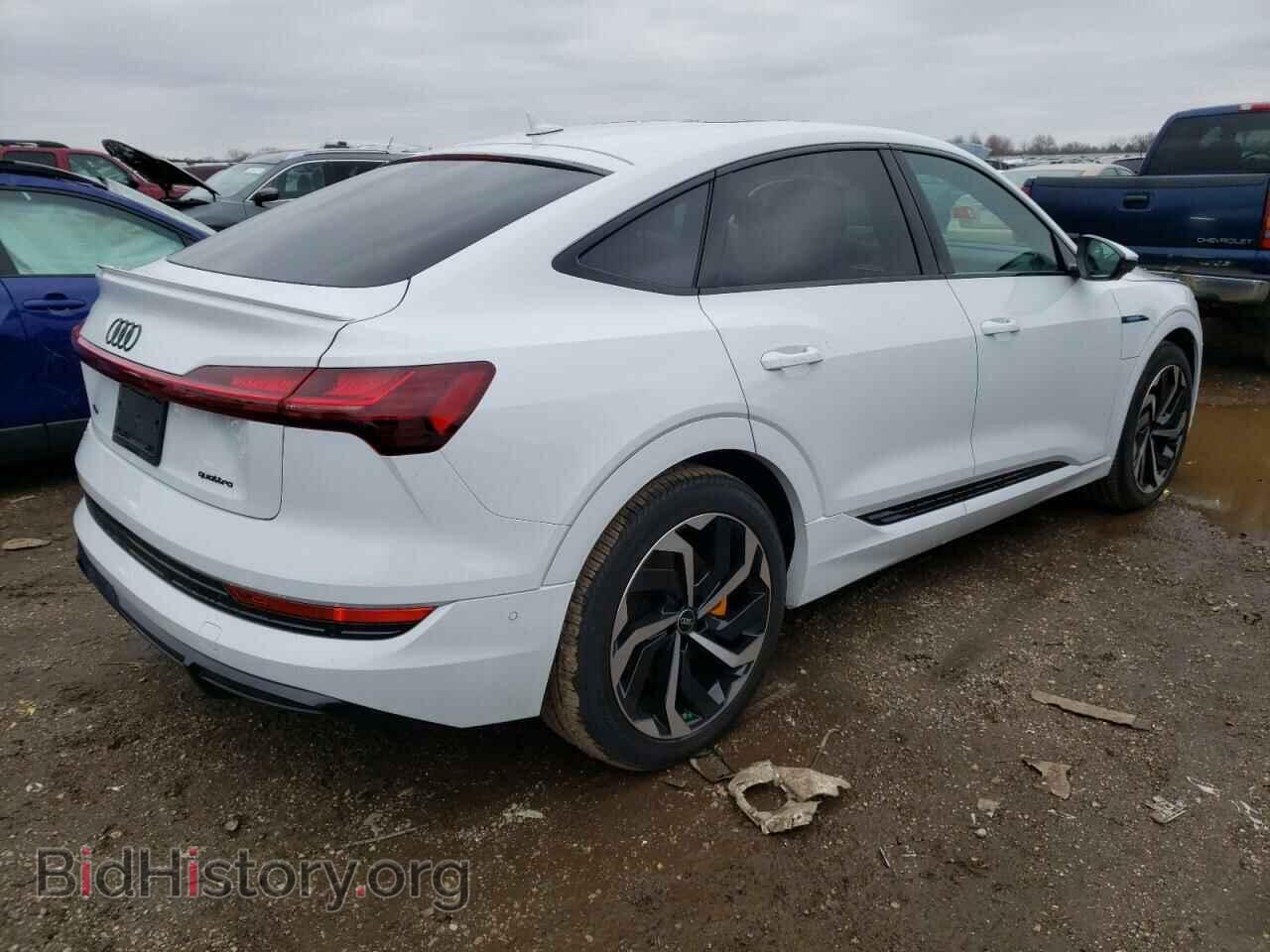 2023 AUDI E-TRON - VIN: WA12AAGE9PB005512 - Фото 3