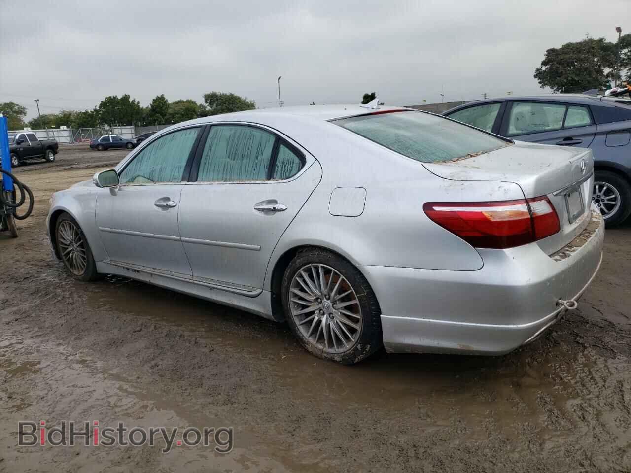 2011 LEXUS LS460 - VIN: JTHBL5EF4B5103548 - Фото 2