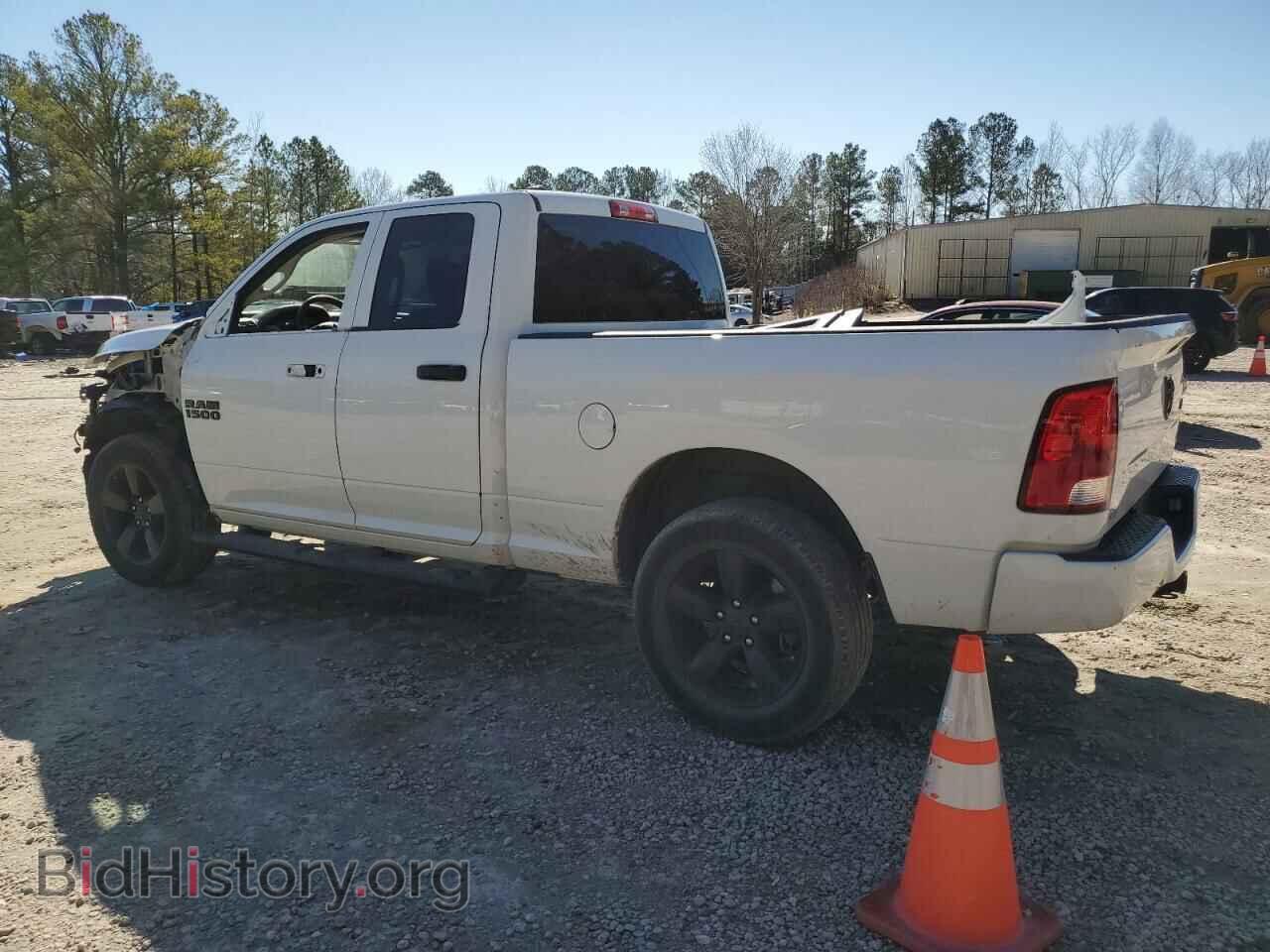 2018 RAM 1500 - VIN: 1C6RR7FG7JS337627 - Фото 2