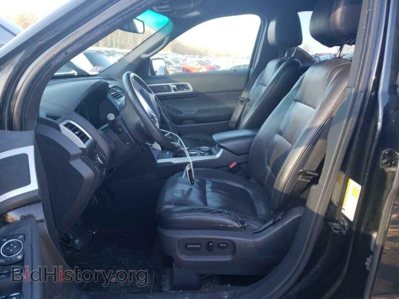 2011 Ford EXPLORER (VIN 1FMHK8F82BGA29210) — фото 7 из 13