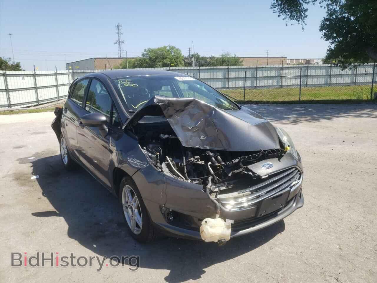 Фотография 3FADP4EJ1HM135458 - FORD FIESTA 2017