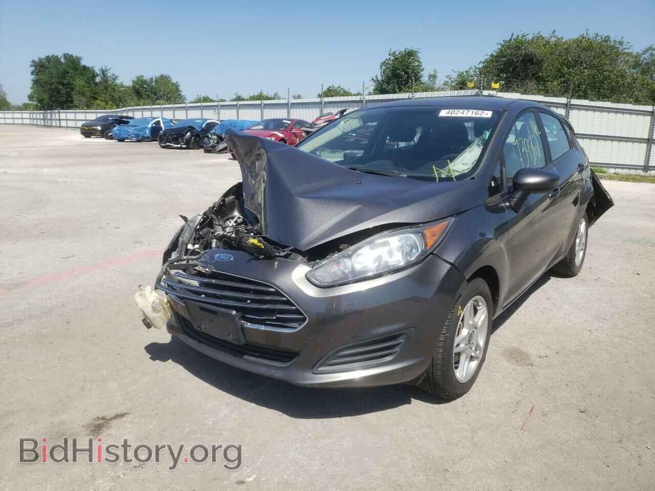 2017 FORD FIESTA - VIN: 3FADP4EJ1HM135458 - Фото 2