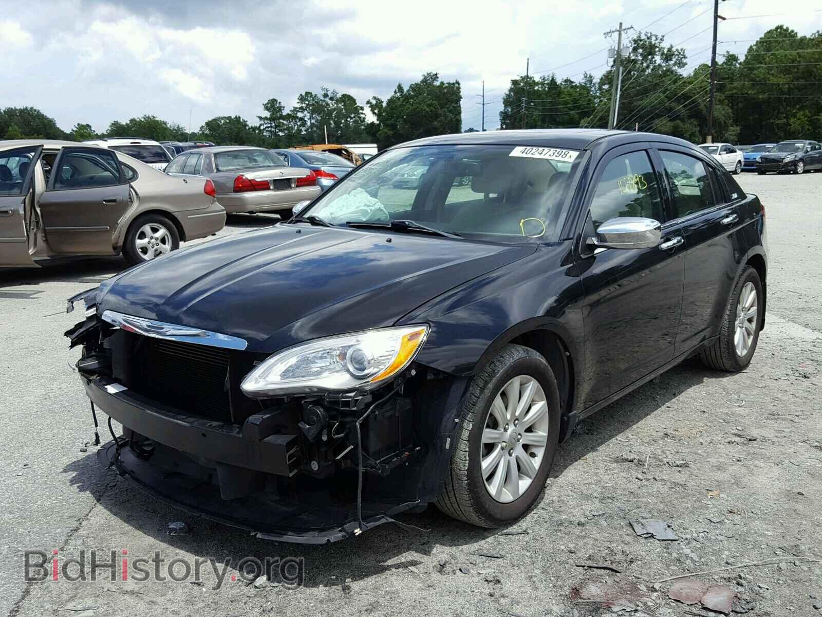 2013 CHRYSLER 200 - VIN: 1C3CCBCG2DN522599 - Photo 2