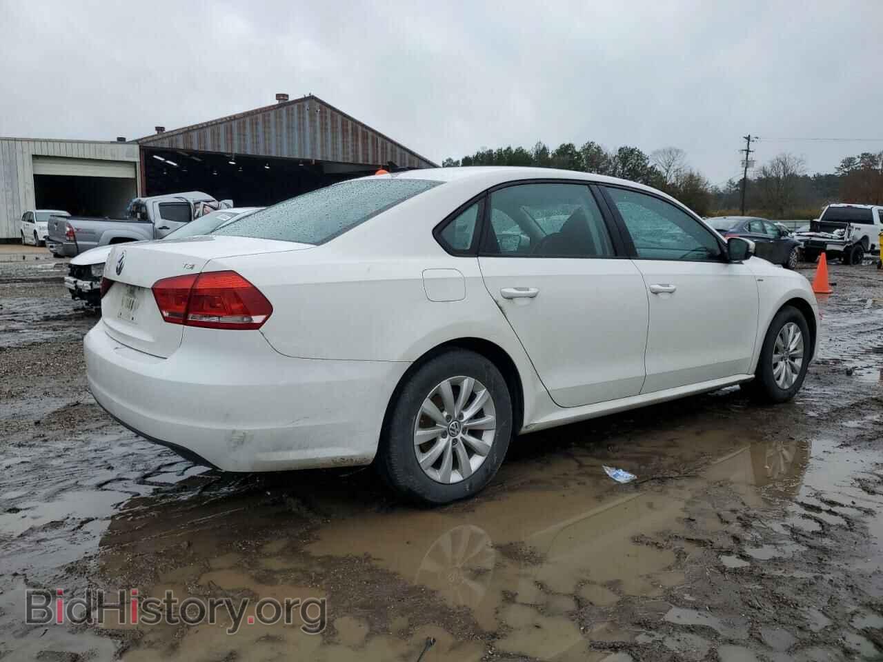 2015 VOLKSWAGEN PASSAT - VIN: 1VWAT7A35FC031083 - Фото 3