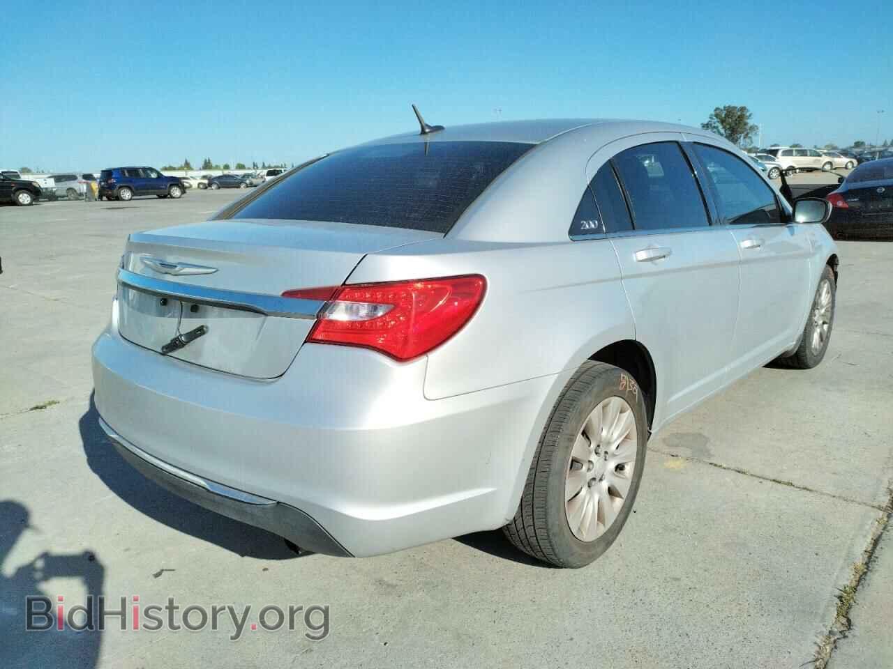 2012 CHRYSLER 200 - VIN: 1C3CCBAB3CN305505 - Фото 4