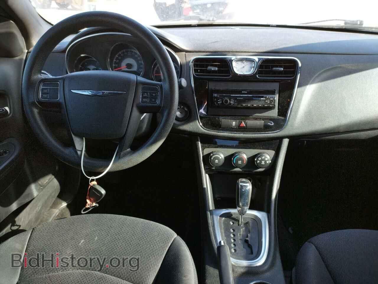 2012 CHRYSLER 200 - VIN: 1C3CCBAB3CN305505 - Фото 9