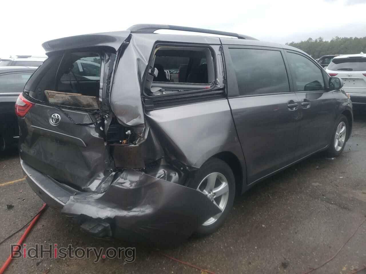 2017 TOYOTA All Models - VIN: 5TDKZ3DC5HS767128 - Фото 3