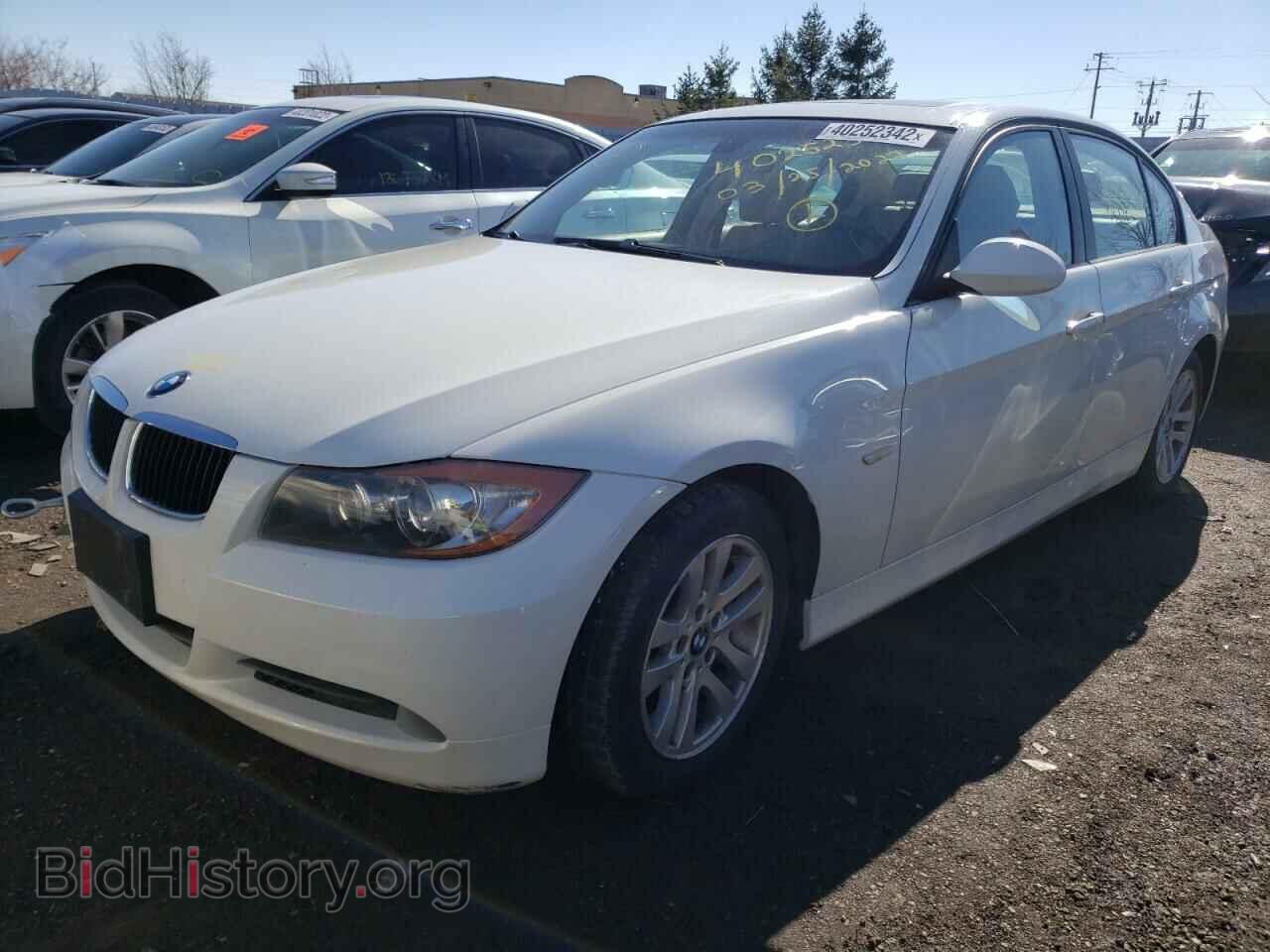2007 BMW 3 SERIES - VIN: WBAVA33557PG39326 - Фото 2