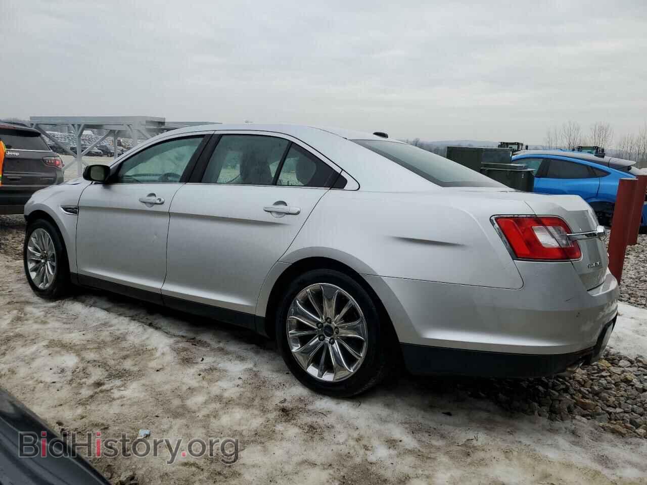 2011 FORD TAURUS - VIN: 1FAHP2FW6BG123548 - Фото 2