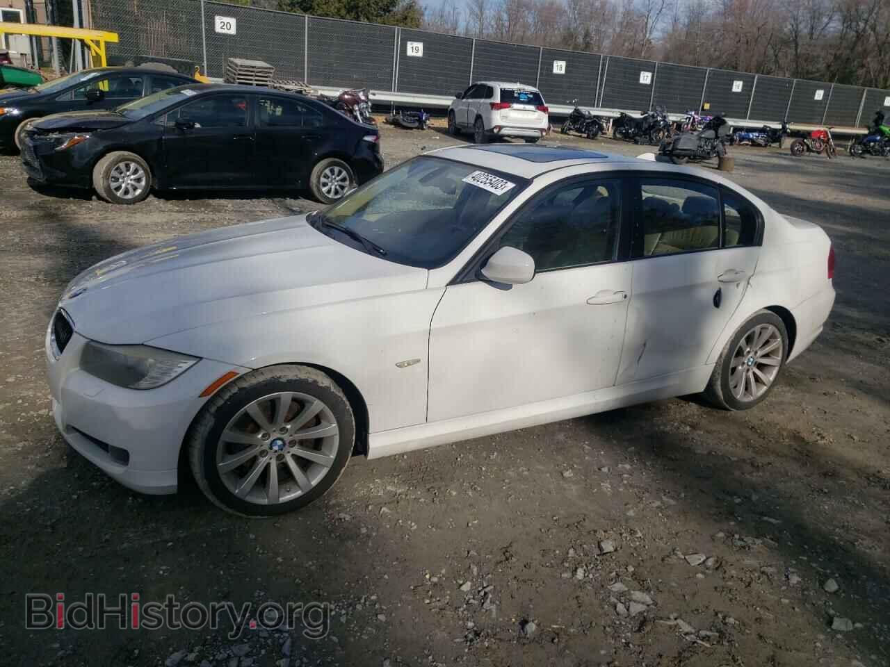 Photo WBAPH5G52BNM79210 - BMW 3 SERIES 2011