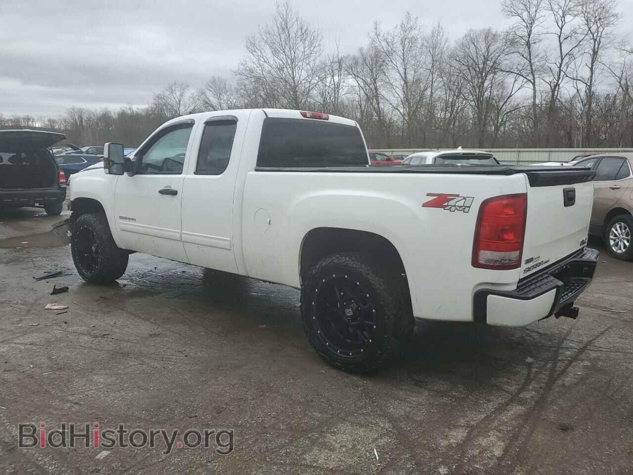 2010 GMC SIERRA - VIN: 1GTSKVE33AZ238988 - Фото 2