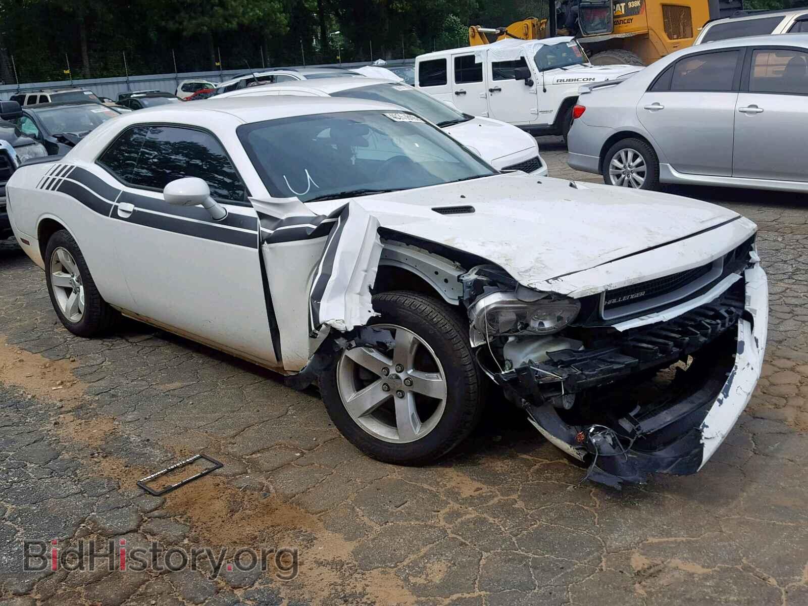 Photo 2C3CDYAG8EH149727 - DODGE CHALLENGER 2014