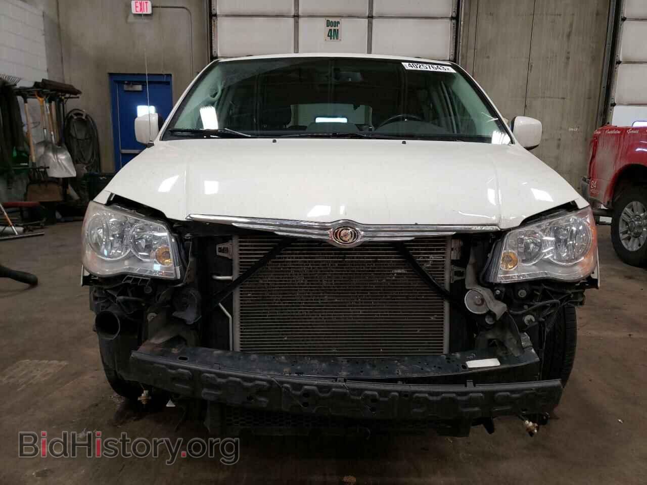 2010 CHRYSLER MINIVAN - VIN: 2A4RR8DX4AR404973 - Фото 5