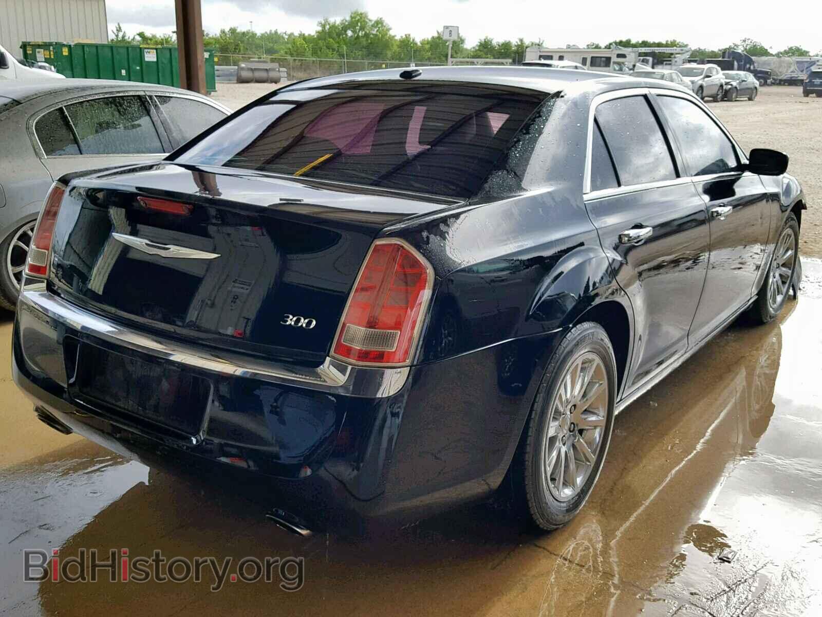 2012 CHRYSLER 300 - VIN: 2C3CCACG5CH221696 - Фото 4