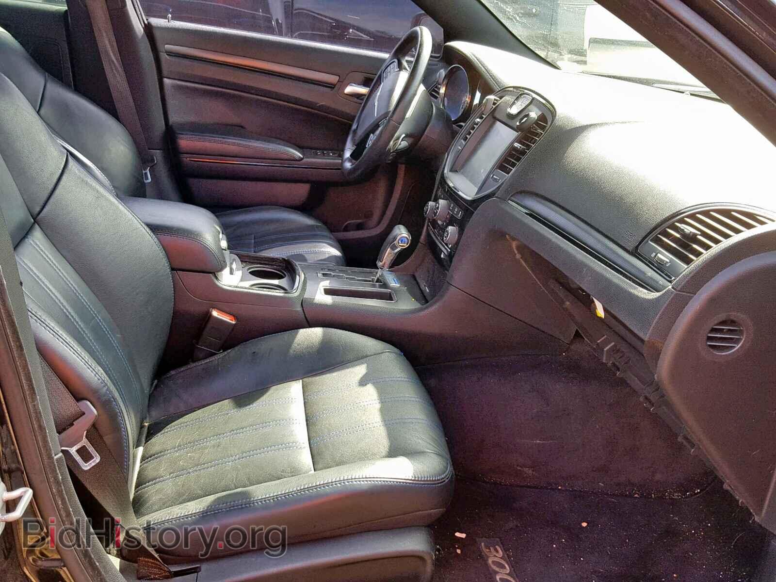 2012 CHRYSLER 300 - VIN: 2C3CCADT5CH315637 - Фото 5