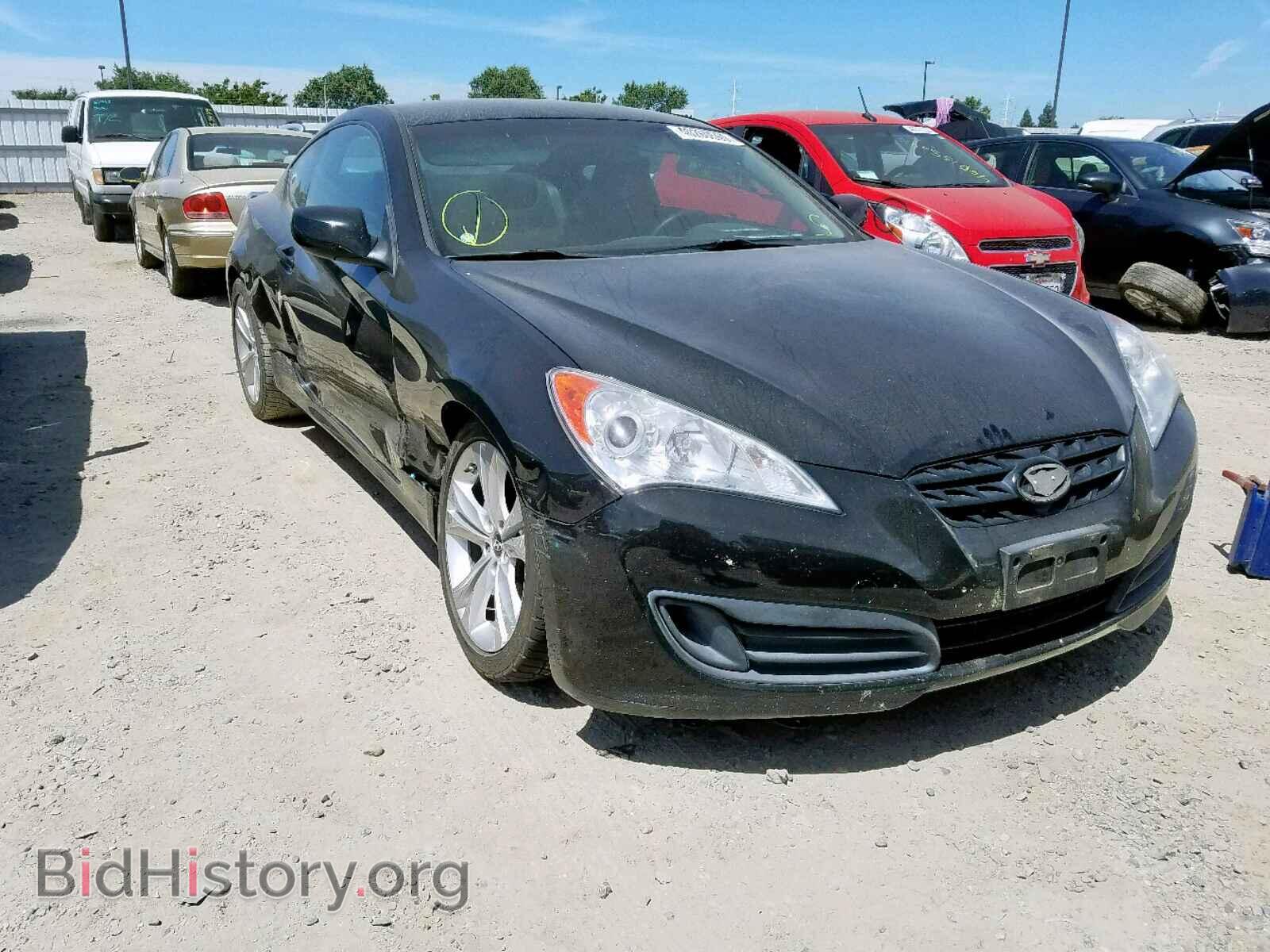 Photo KMHHT6KD5AU042053 - HYUNDAI GENESIS 2010