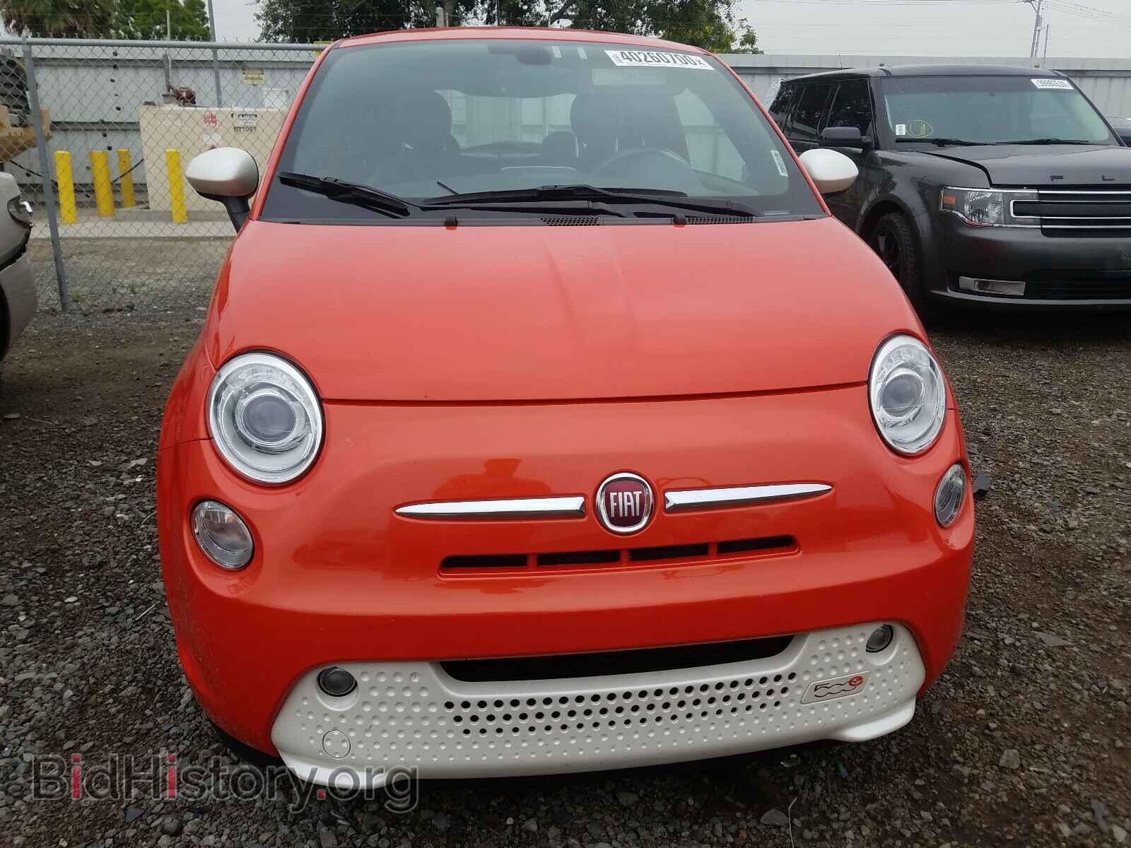 2017 FIAT 500 - VIN: 3C3CFFGE5HT598248 - Photo 9