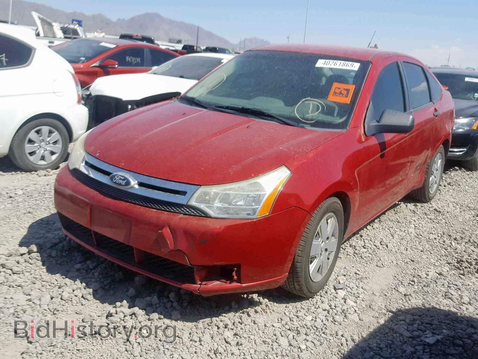 2011 FORD FOCUS - VIN: 1FAHP3EN2BW179300 - Фото 2
