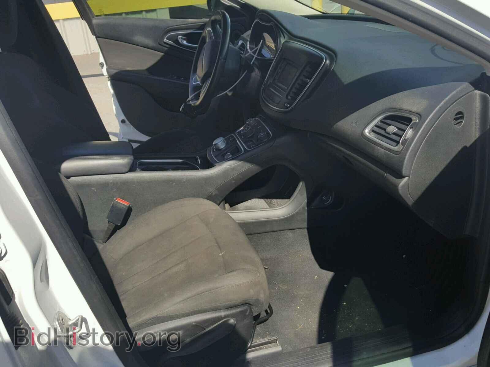 2016 CHRYSLER 200 - VIN: 1C3CCCAB0GN126494 - Photo 5