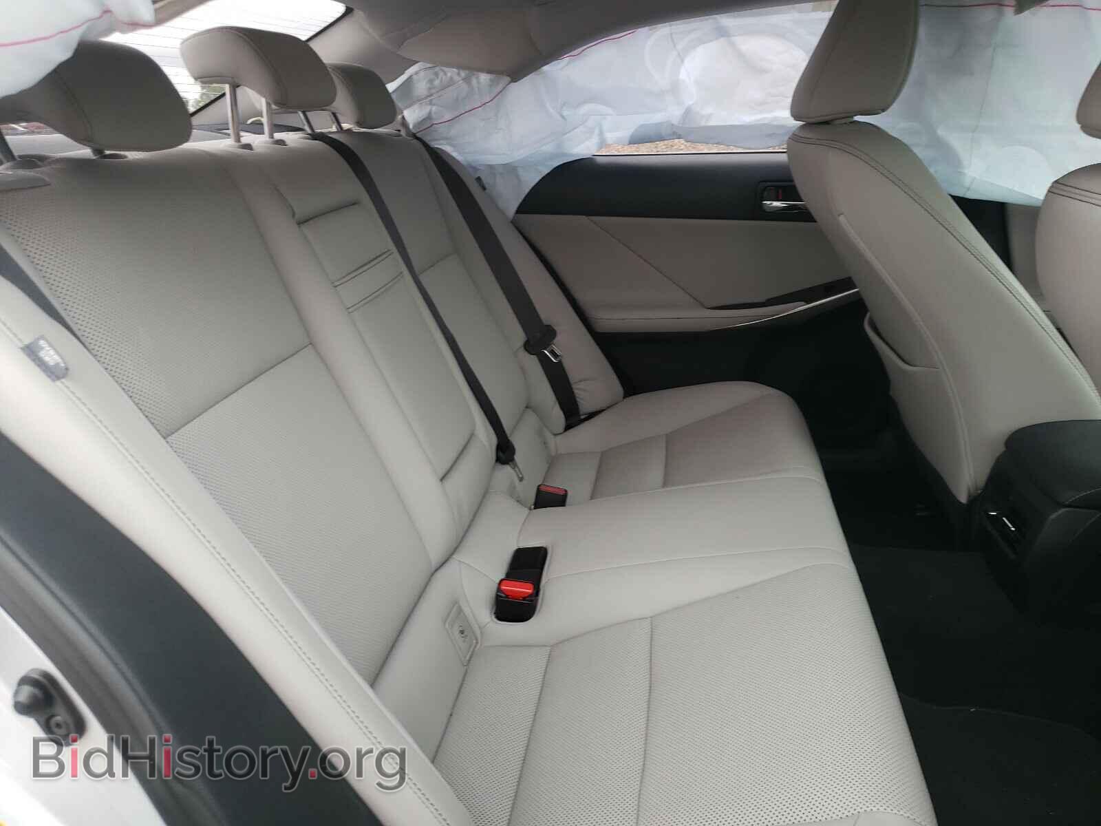 2016 LEXUS IS - VIN: JTHBA1D2XG5010733 - Фото 6