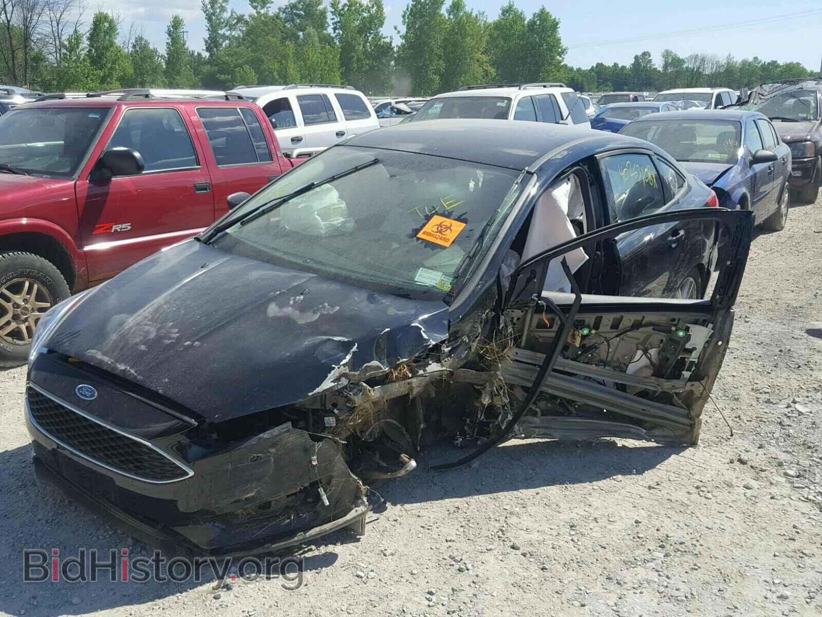 2018 FORD FOCUS - VIN: 1FADP3F29JL264461 - Фото 2