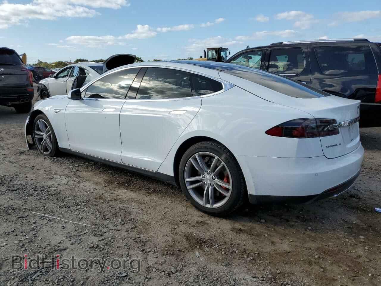2014 TESLA MODEL S - VIN: 5YJSA1H14EFP32844 - Photo 2