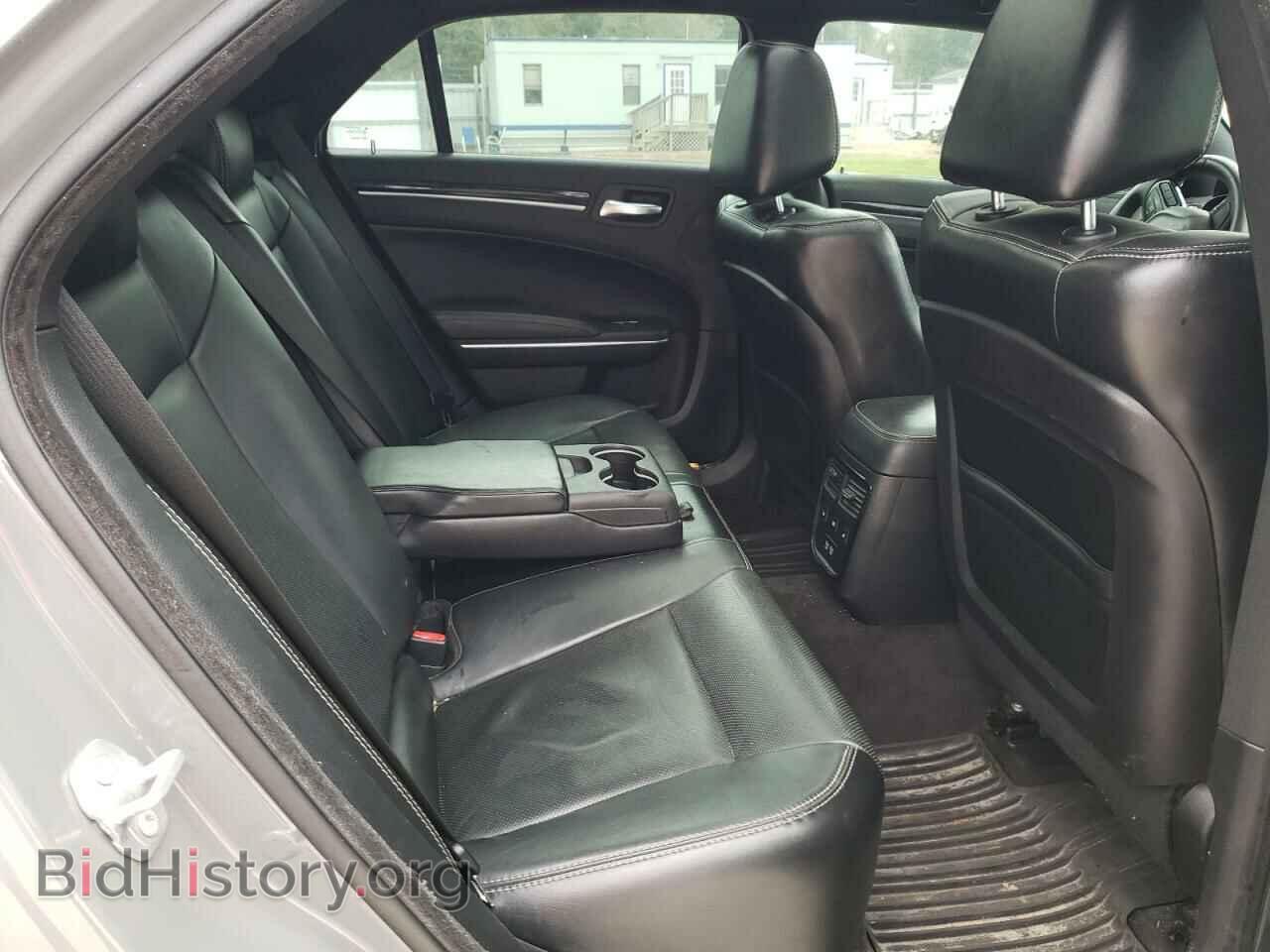 2017 CHRYSLER 300 - VIN: 2C3CCABT6HH511791 - Фото 10