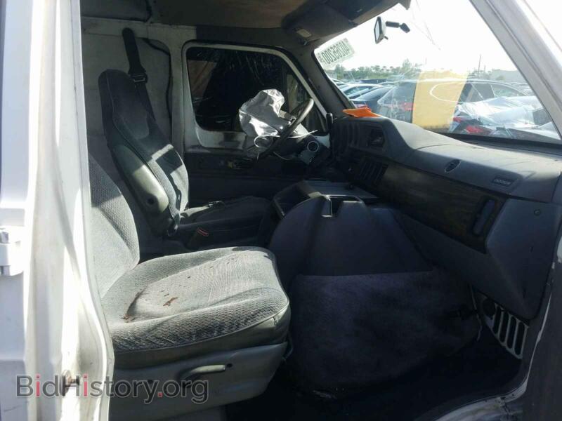 1996 Dodge RAM VAN (VIN 2B7HB21Y9TK130553) — photo 5 of 10