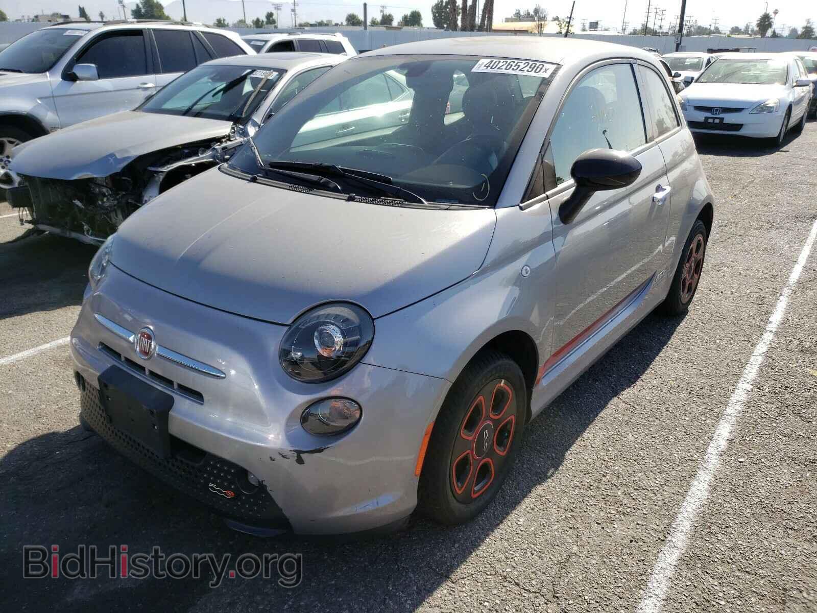 2017 FIAT 500 - VIN: 3C3CFFGE4HT647987 - Фото 2