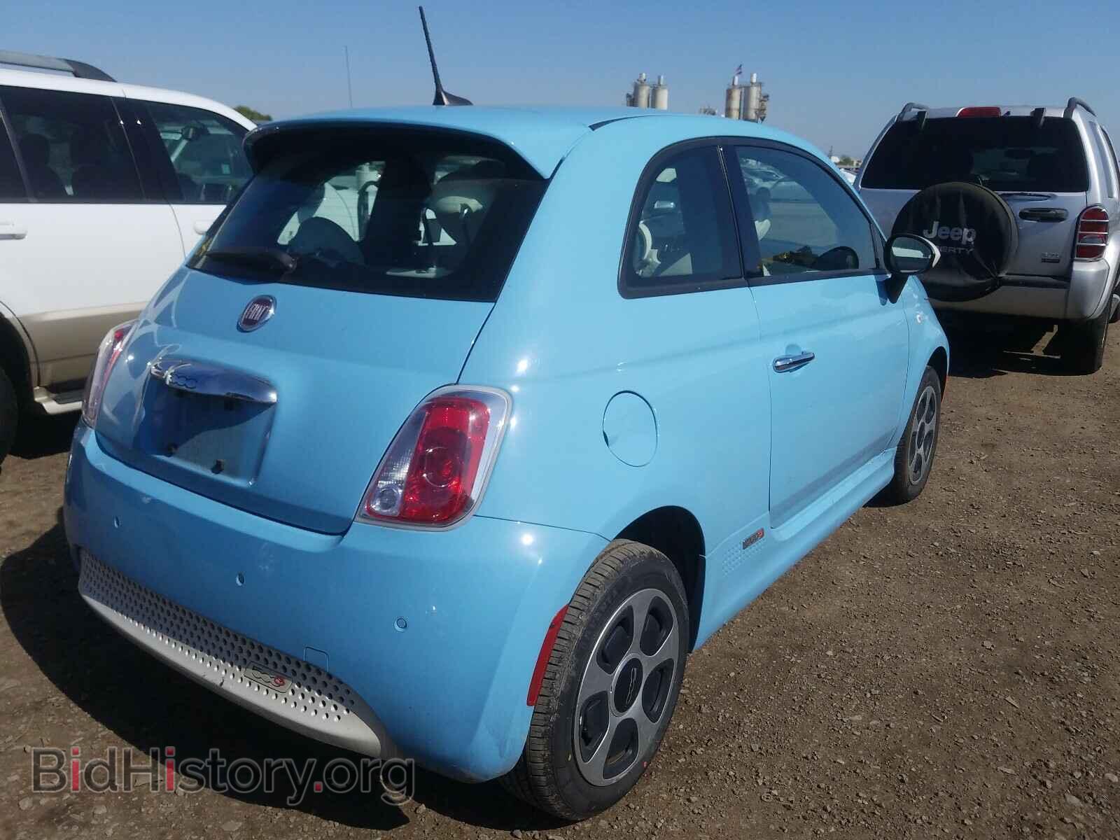 2017 FIAT 500 - VIN: 3C3CFFGEXHT621054 - Photo 4