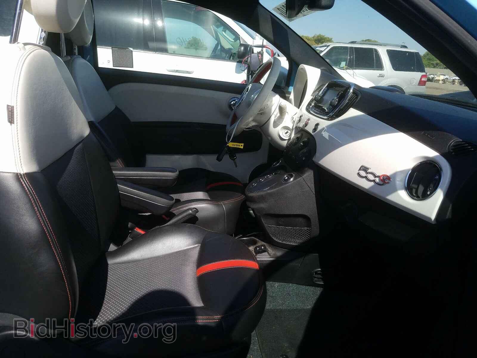 2017 FIAT 500 - VIN: 3C3CFFGEXHT621054 - Photo 5
